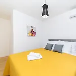 公寓 Marianne , Parking Free , 2 Bedroom & 2 Bathroom , Modern & Cozy *