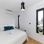 Marianne , Parking Free , 2 Bedroom & 2 Bathroom , Modern & Cozy 公寓 扎达尔