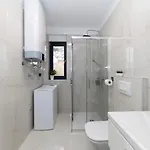 公寓 Marianne , Parking Free , 2 Bedroom & 2 Bathroom , Modern & Cozy